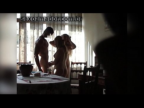 ❤️ લૈંગિક મિત્રો તેની સાથે એક વિશાળ માણસ અને એક થ્રીસમને આમંત્રિત કરે છે ️  અમારા પર gu.xxxshake.ru ❌